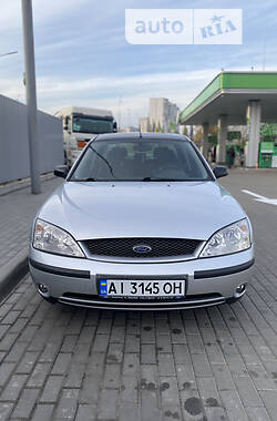 Седан Ford Mondeo 2002 в Киеве