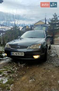 Хэтчбек Ford Mondeo 2005 в 