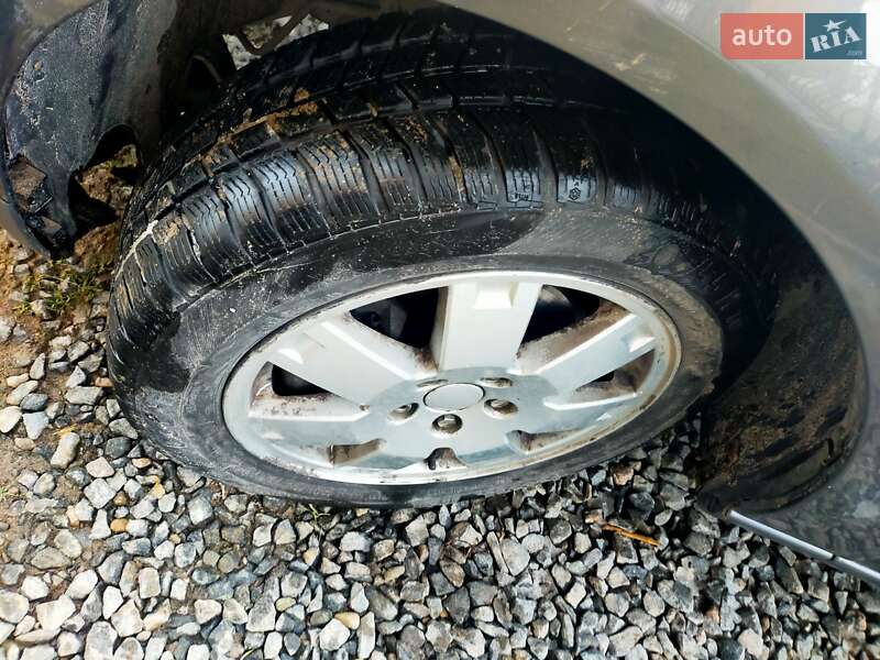 Хэтчбек Ford Mondeo 2005 в Львове