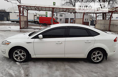 Ліфтбек Ford Mondeo 2013 в Чернігові