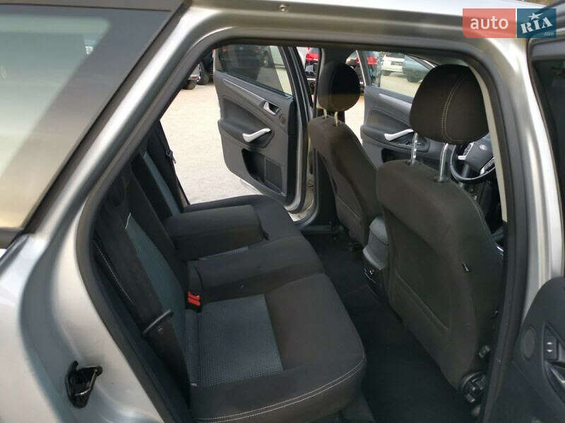 Универсал Ford Mondeo 2012 в Запорожье фото 2 Универсал Ford Mondeo 2012 в Запорожье