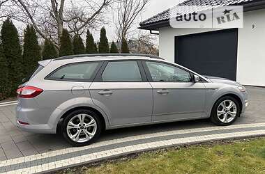 Универсал Ford Mondeo 2011 в 