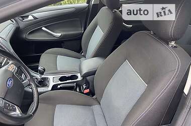 Универсал Ford Mondeo 2011 в 