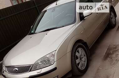 Лифтбек Ford Mondeo 2004 в Бродах