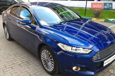 Седан Ford Mondeo 2015 в Шумске