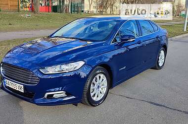 Седан Ford Mondeo 2018 в Києві