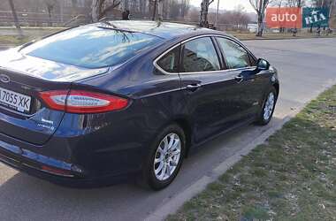Седан Ford Mondeo 2018 в Киеве