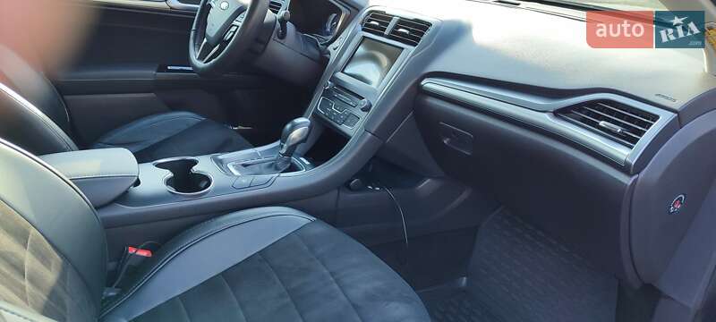 Седан Ford Mondeo 2018 в Киеве фото 17 Седан Ford Mondeo 2018 в Киеве