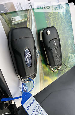 Лифтбек Ford Mondeo 2020 в 