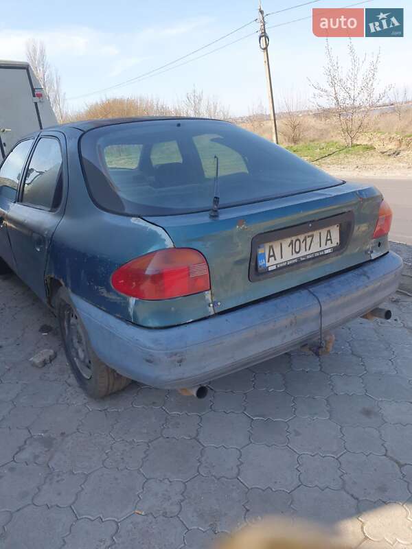Лифтбек Ford Mondeo 1993 в Николаеве