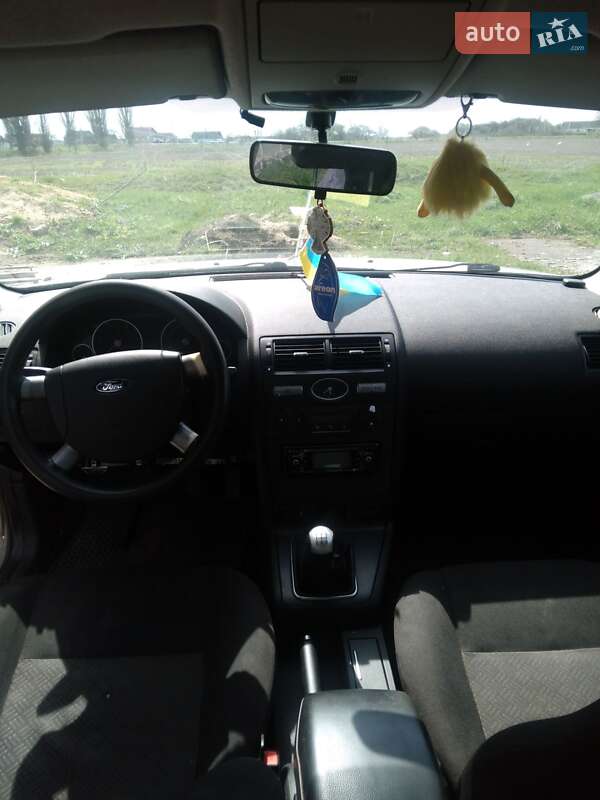 Універсал Ford Mondeo 2004 в Березному