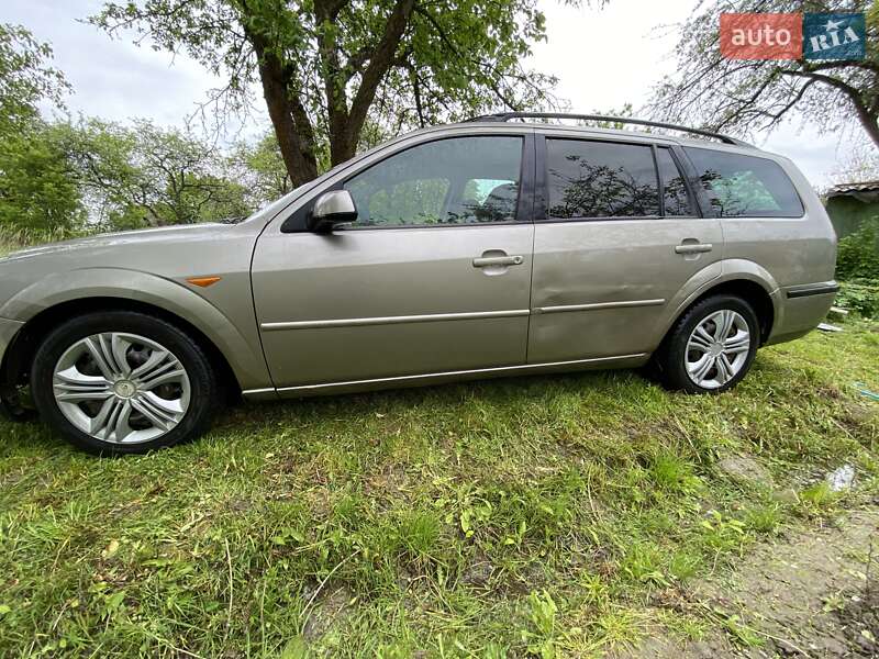 Универсал Ford Mondeo 2003 в Нововолынске
