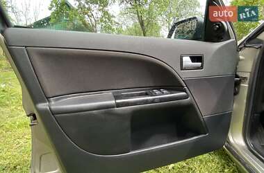 Универсал Ford Mondeo 2003 в 