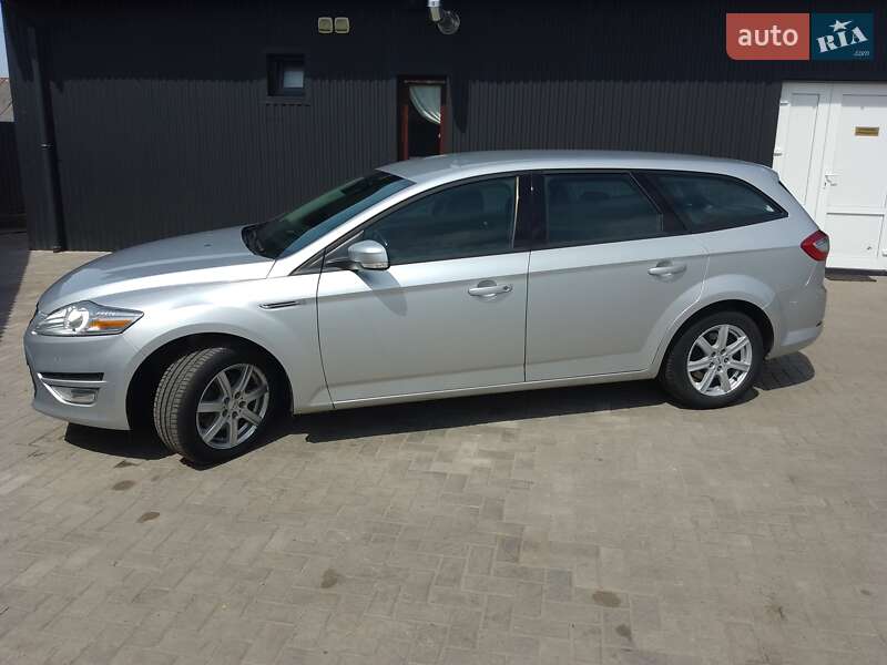 Универсал Ford Mondeo 2012 в Червонограде