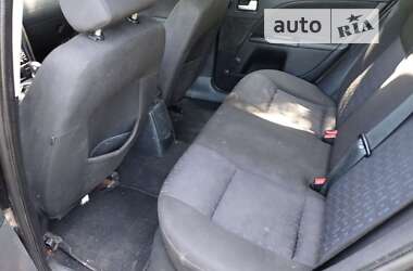 Седан Ford Mondeo 2004 в Сумах