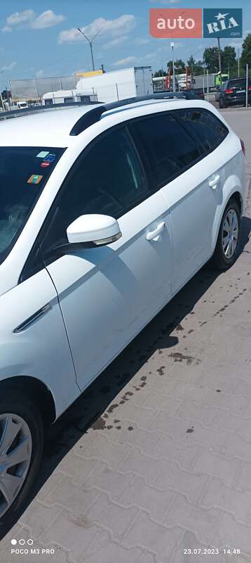 Универсал Ford Mondeo 2012 в Иваничах