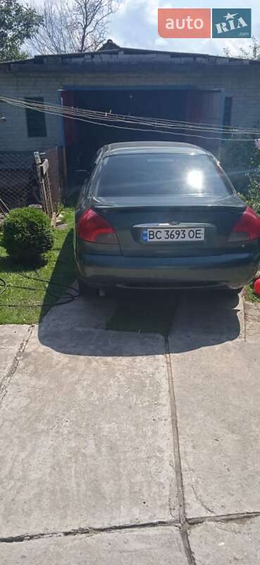 Седан Ford Mondeo 1998 в Новом Роздоле