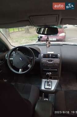 Универсал Ford Mondeo 2003 в Днепре