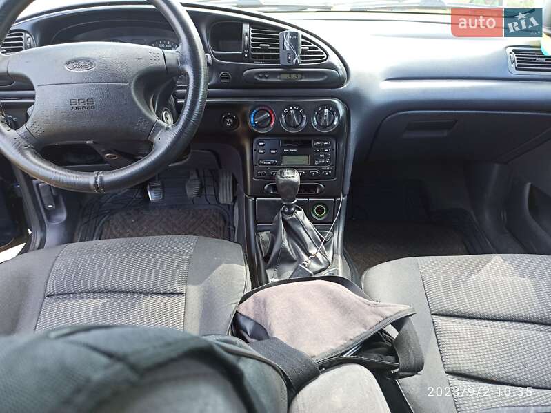 Универсал Ford Mondeo 1997 в Змиеве фото 10 Универсал Ford Mondeo 1997 в Змиеве