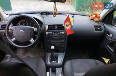Универсал Ford Mondeo 2004 в 