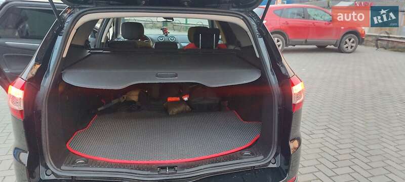 Универсал Ford Mondeo 2011 в Могилев-Подольске