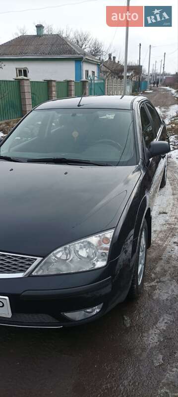 Седан Ford Mondeo 2006 в Новоукраинке