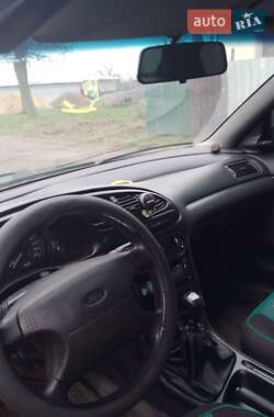 Лифтбек Ford Mondeo 1997 в 