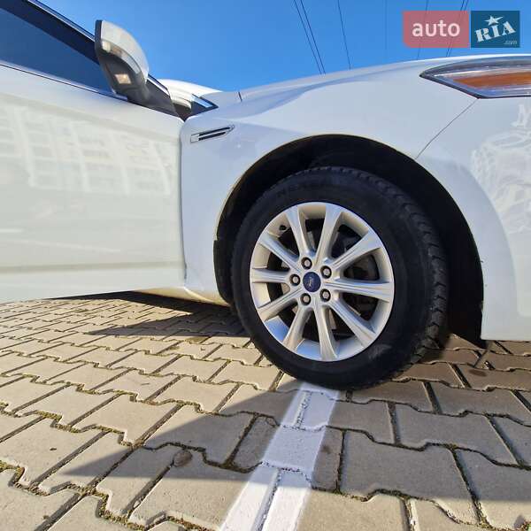 Седан Ford Mondeo 2012 в Івано-Франківську