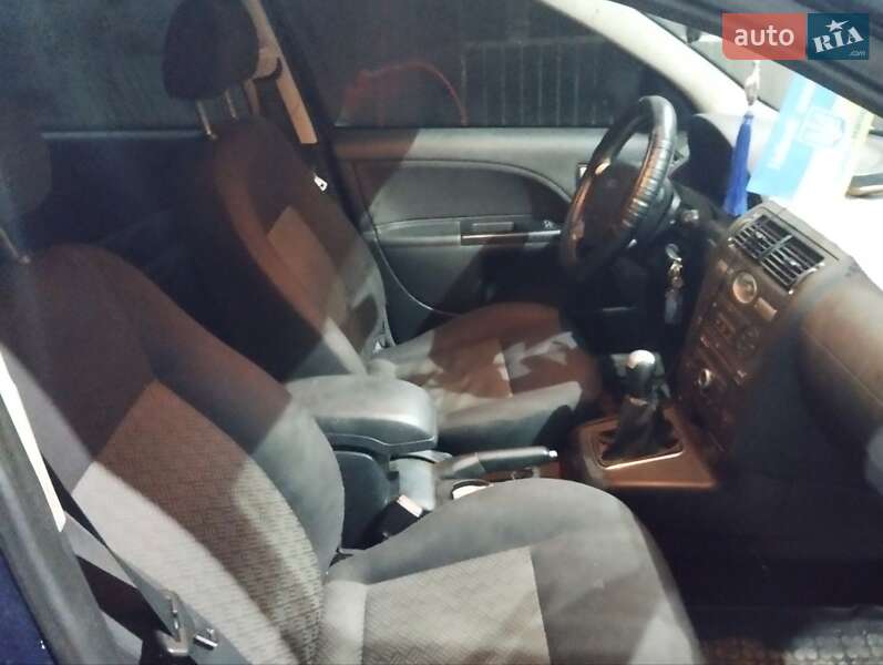 Універсал Ford Mondeo 2004 в Зборові