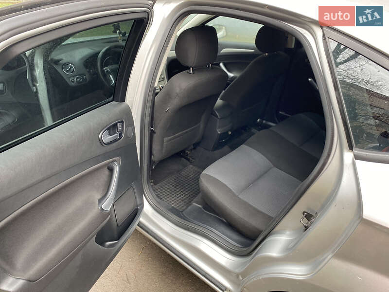 Седан Ford Mondeo 2008 в Києві