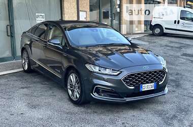 Седан Ford Mondeo 2020 в 