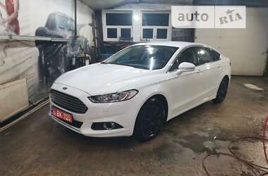 Седан Ford Mondeo 2019 в Львові