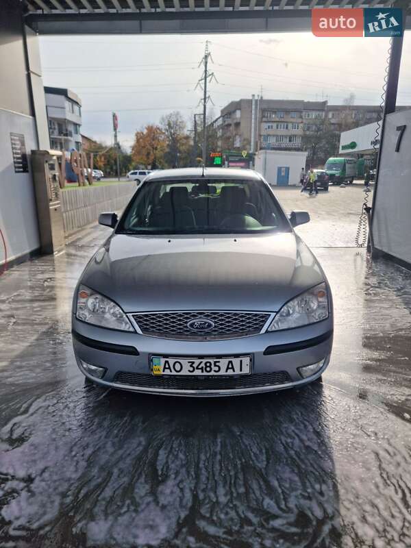 Седан Ford Mondeo 2006 в Ужгороде