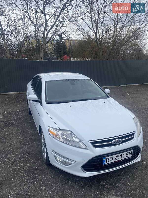 Седан Ford Mondeo 2011 в Тернополі