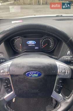 Седан Ford Mondeo 2011 в Тернополе