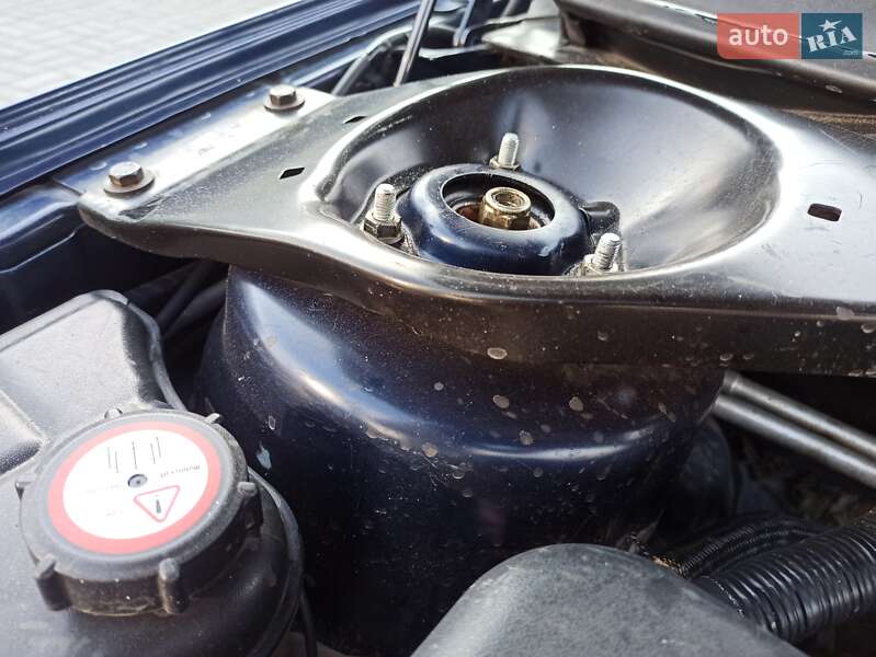 Лифтбек Ford Mondeo 2003 в Днепре