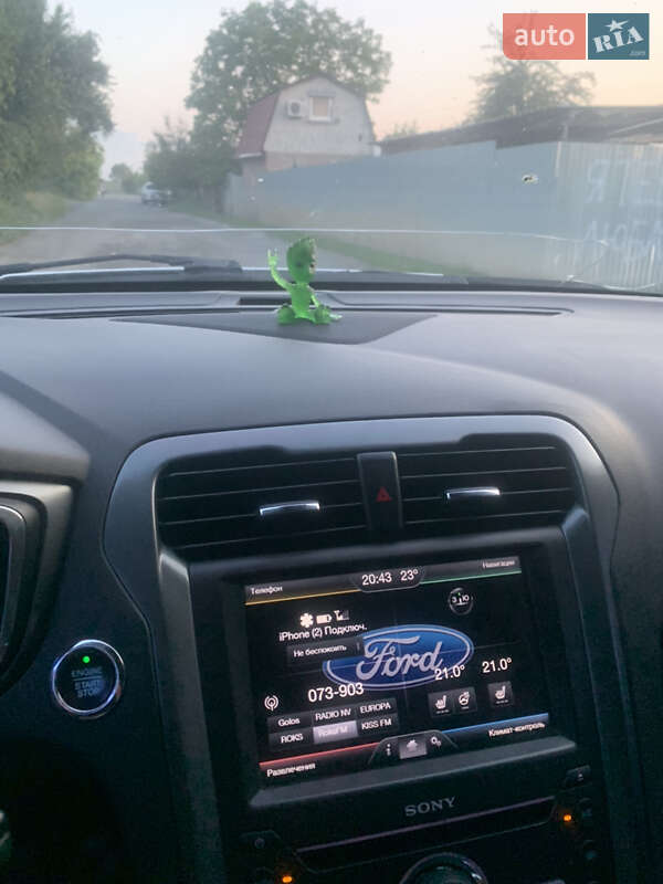 Лифтбек Ford Mondeo 2015 в Горишних Плавнях фото 3 Лифтбек Ford Mondeo 2015 в Горишних Плавнях
