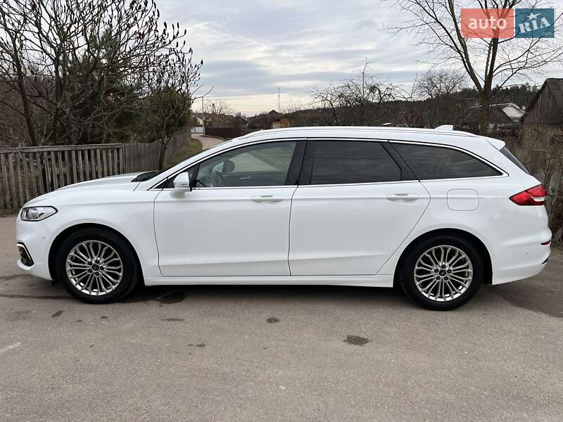Ліфтбек Ford Mondeo 2020 в Житомирі