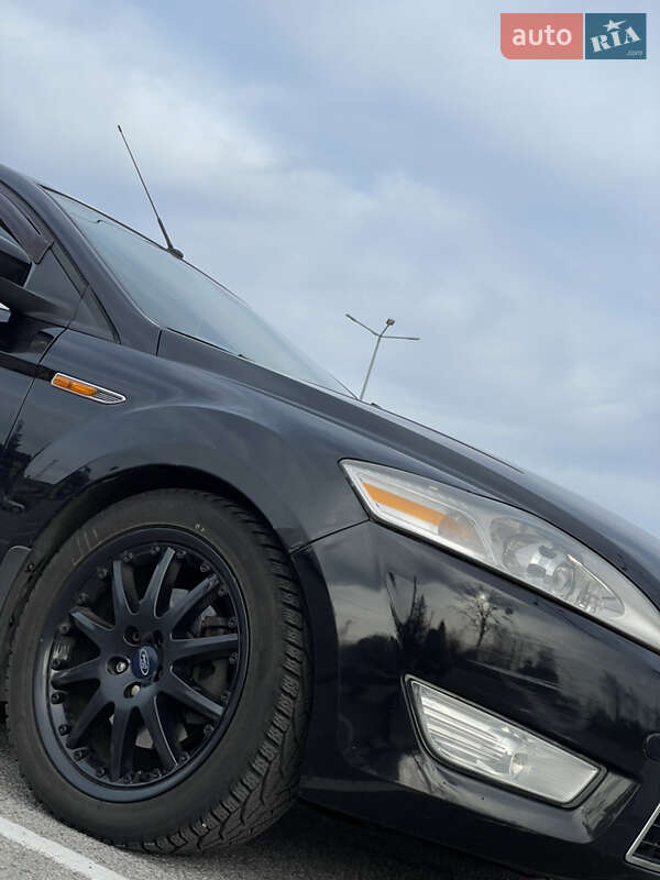 Седан Ford Mondeo 2007 в Житомире