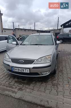 Седан Ford Mondeo 2004 в 