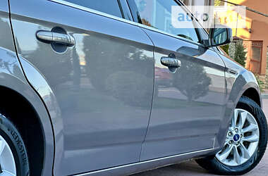 Универсал Ford Mondeo 2013 в 