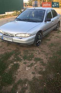 Седан Ford Mondeo 1994 в Одессе