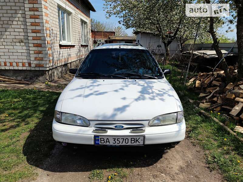 Универсал Ford Mondeo 1996 в Александровке