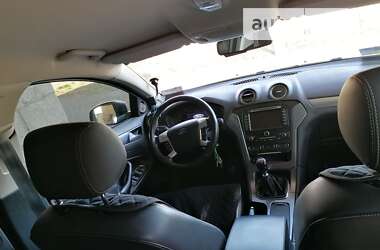 Универсал Ford Mondeo 2014 в Ровно