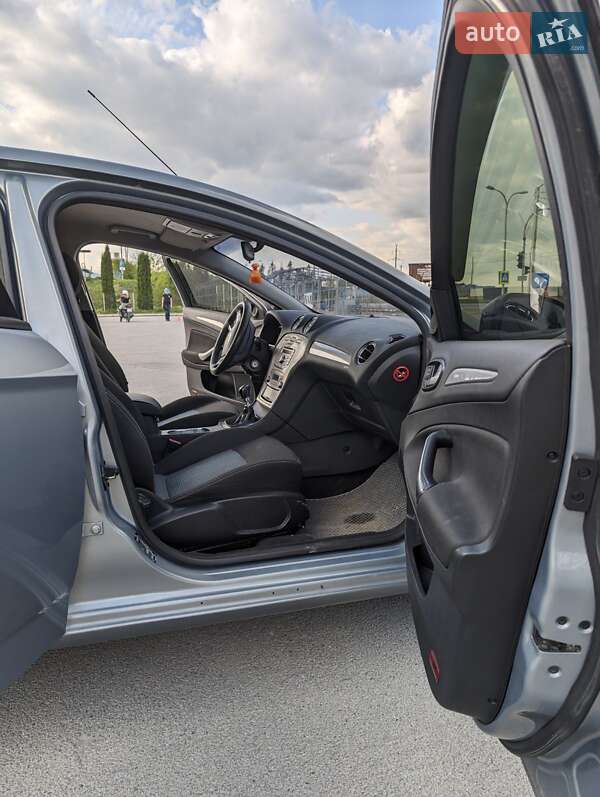 Универсал Ford Mondeo 2010 в Тернополе