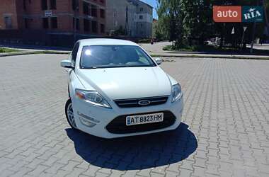 Універсал Ford Mondeo 2012 в Городенці