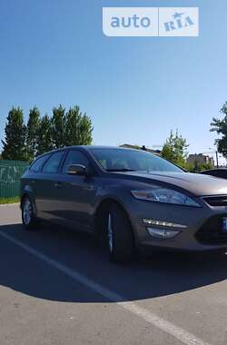 Универсал Ford Mondeo 2011 в Ивано-Франковске