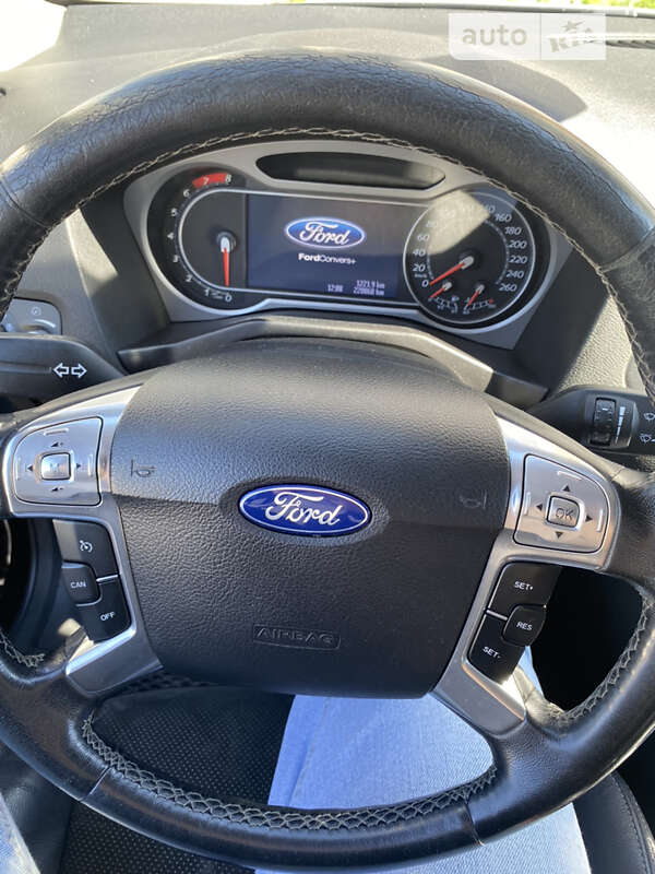 Седан Ford Mondeo 2010 в Чернигове фото 4 Седан Ford Mondeo 2010 в Чернигове