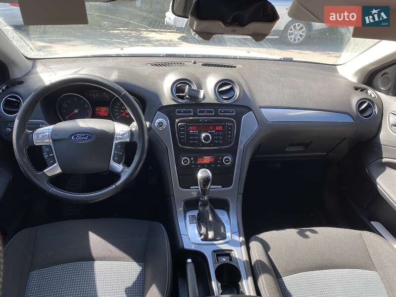 Ford Mondeo 2011