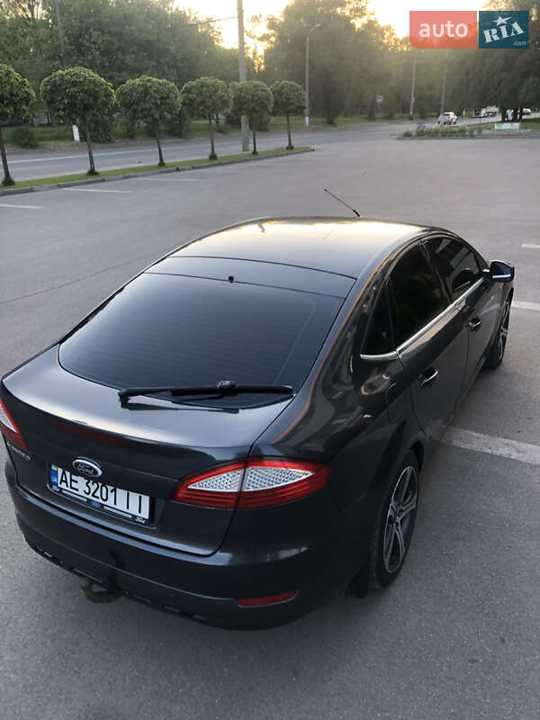 Седан Ford Mondeo 2007 в Днепре